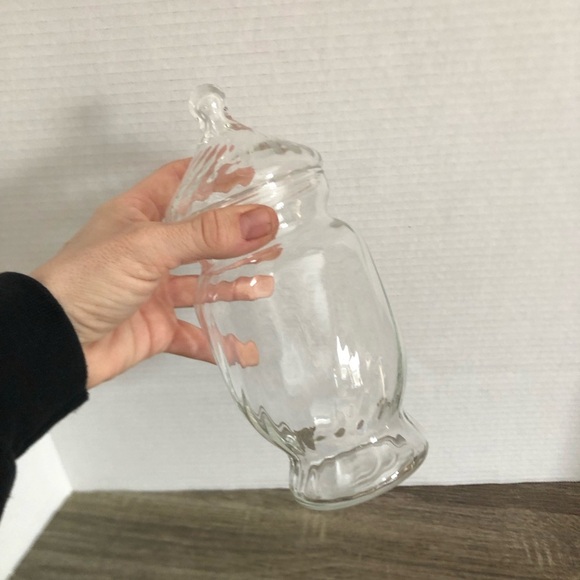 Clear Glass Apothecary Jar with Optic Swirl Design - Picture 3 of 9